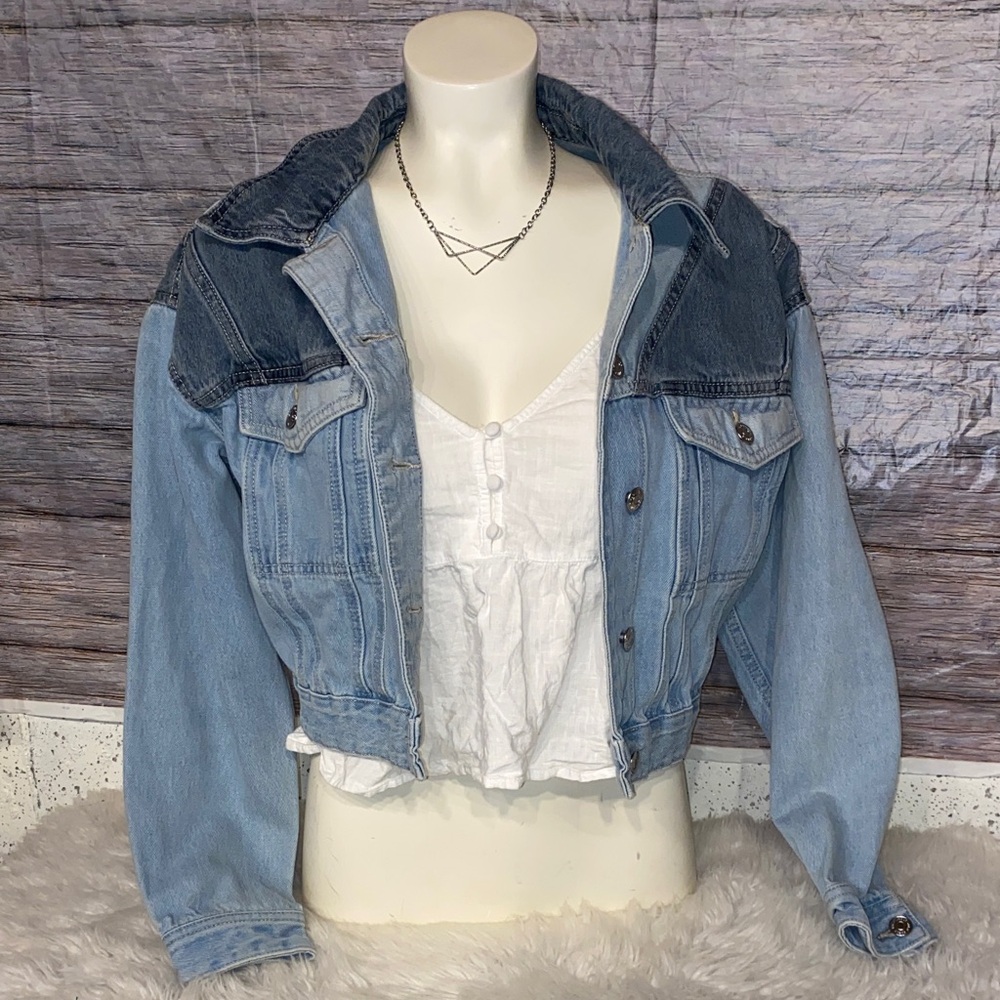 Wild Fable Two-Toned Cropped Denim Jacket